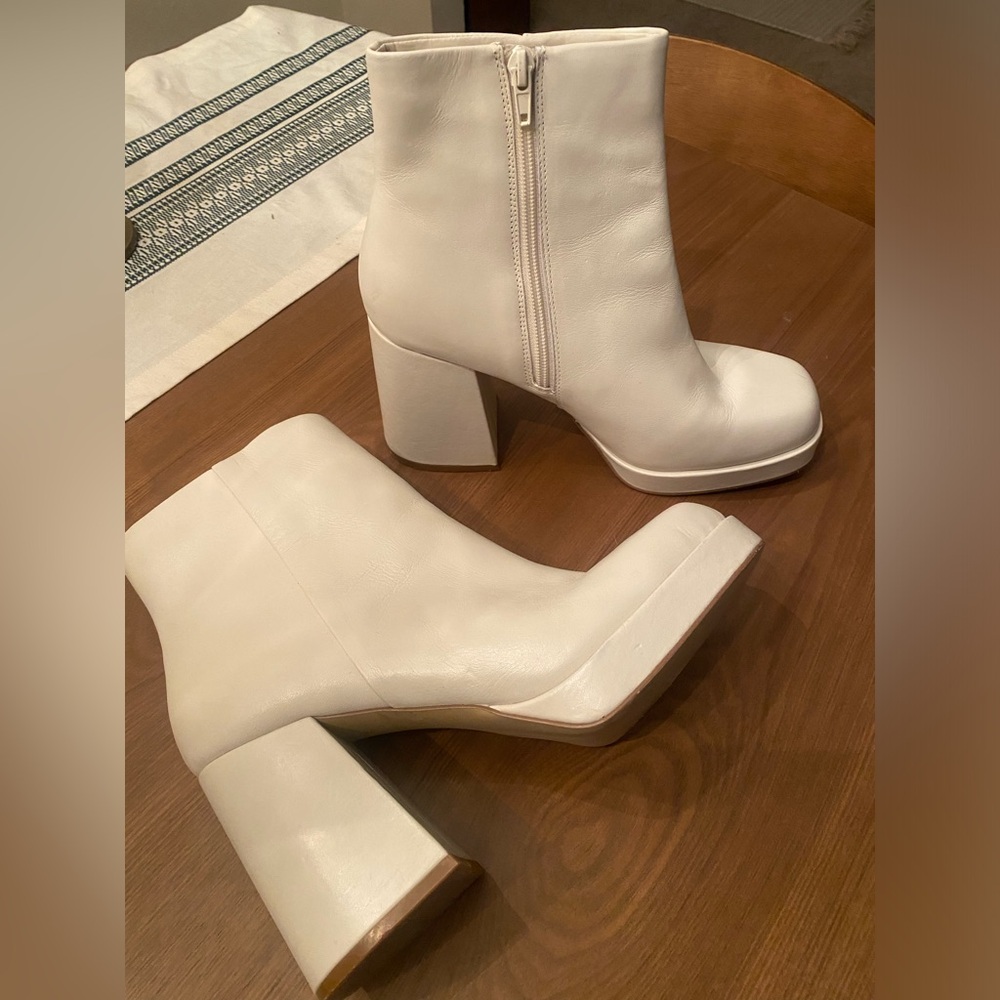 Steve Madden Boots